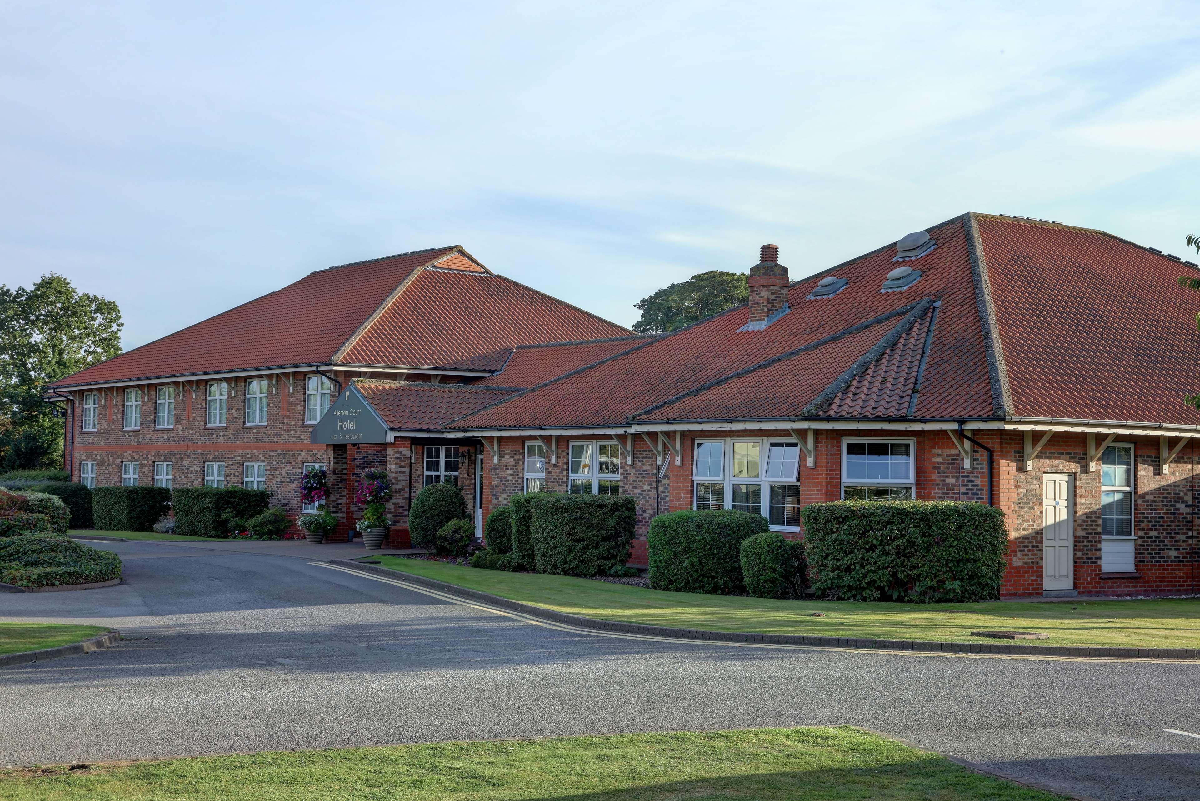 Allerton Court Hotel Northallerton Extérieur photo